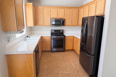Photo 2 of 19 of 16960 Tack Ln, Moreno Valley, CA