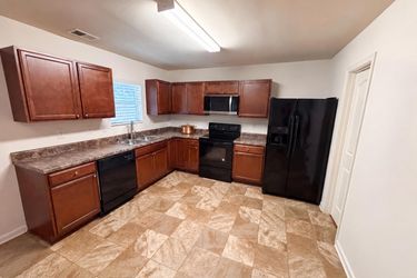 Photo 2 of 23 of 3267 Talkeetna Rd, Douglasville, GA