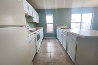 Photo 2 of 17 of 5215 Kenton Stone, San Antonio, TX