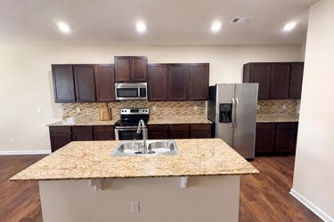 Photo 2 of 39 of 8496 Glenview St, Douglasville, GA