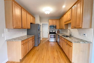 Photo 2 of 17 of 6412 Pleasant Creek Ct, Raleigh, NC