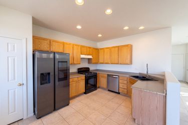 Photo 2 of 22 of 5083 Sagelyn St, Las Vegas, NV