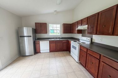 Photo 2 of 19 of 6620 Iron Brigade Ln, Charlotte, NC