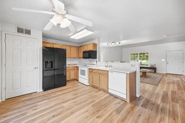 Photo 2 of 26 of 6148 Scottsbluff Dr, Colorado Springs, CO