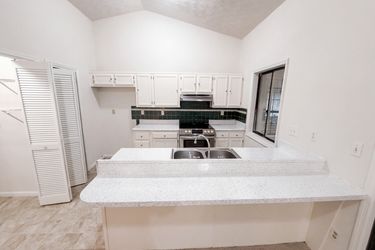 Photo 2 of 18 of 5330 Garvey Dr, Fairburn, GA