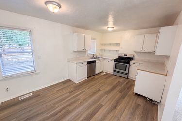 Interior photo of 7211 NW 45th St