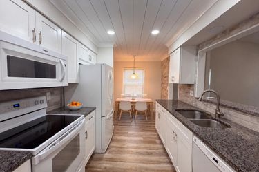 Photo 2 of 19 of 228 Bob White Ct, Daytona Beach, FL