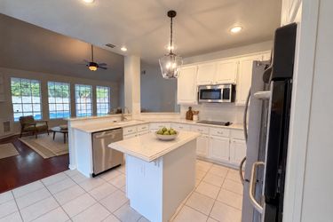 Photo 2 of 19 of 1906 Garden Terrace Dr, Katy, TX