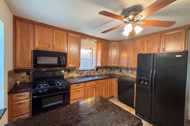 Photo 2 of 24 of 5363 Reber Pl, Saint Louis, MO