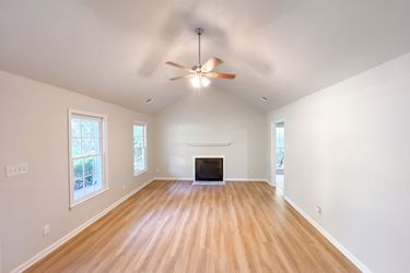 Photo 2 of 47 of 1100 Timber Ridge Rd, Watkinsville, GA