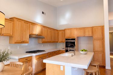 Photo 2 of 51 of 1401 Grey Owl Cir, Roseville, CA
