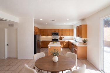 Photo 2 of 26 of 25975 Avenida Classica, Moreno Valley, CA
