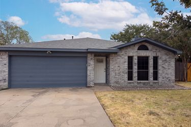 Exterior photo of 713 Buddy L Dr