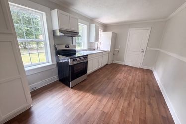 Photo 2 of 18 of 1504 Double Branch Rd, West Columbia, SC