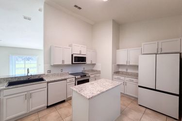 Photo 2 of 40 of 3508 Yacht Club Ct, Kissimmee, FL