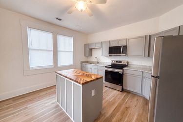 Photo 2 of 16 of 114 Ellis St, Augusta, GA