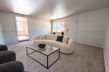 Photo 2 of 20 of 9886 SE 38th Ave, Portland, OR