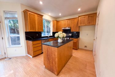 Photo 2 of 21 of 8348 SE 140th Ct, Portland, OR