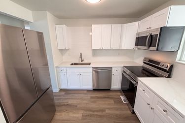 Photo 2 of 23 of 10955 Albion Dr, Thornton, CO