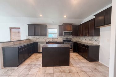 Photo 2 of 17 of 3400 Founders Way, Melissa, TX