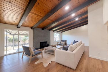 Photo 2 of 20 of 8129 Rannock Dr, Stockton, CA