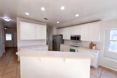 Photo 2 of 19 of 404 Timothy John Dr, Pflugerville, TX