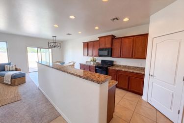 Photo 2 of 30 of 6295 S Crane Dr, Tucson, AZ