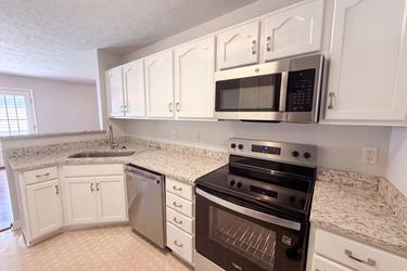 Photo 2 of 19 of 3217 Penn Meade Way, Nashville, TN