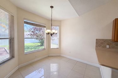 Photo 2 of 22 of 313 Terranova Blvd, Winter Haven, FL