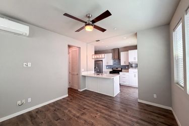 Photo 2 of 24 of 434 Crate Ave, Sacramento, CA