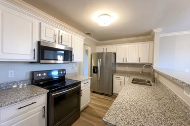 Photo 2 of 21 of 433 Heath Pl, Smyrna, TN