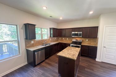 Photo 2 of 21 of 672 Mill Creek Trl, Jonesboro, GA