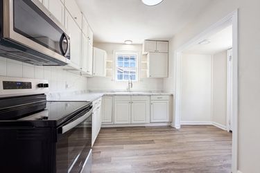 Photo 2 of 19 of 4034 Green St, Jacksonville, FL
