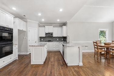 Photo 2 of 51 of 106 Lumpkin Way, Canton, GA