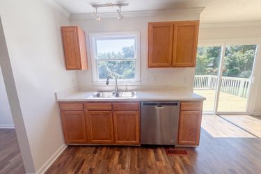 Photo 2 of 24 of 3807 Fig Leaf Ct, Greensboro, NC