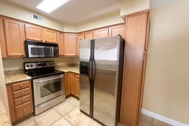 Photo 2 of 17 of 885 Halidon Way, Folsom, CA