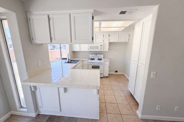 Photo 2 of 23 of 2758 Alne Dr, Hemet, CA