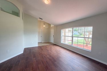 Photo 2 of 25 of 2062 Dalton Ave, Deltona, FL