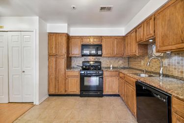 Photo 2 of 48 of 11128 Stagestone Way, Manassas, VA
