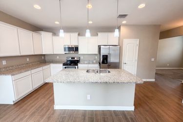 Photo 2 of 31 of 23680 W Magnolia Dr, Buckeye, AZ