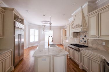 Photo 2 of 35 of 2711 Wildflower Way, Hoschton, GA