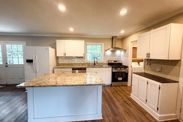 Photo 2 of 30 of 190 Stroud Dr SE, Mableton, GA