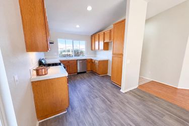 Photo 2 of 18 of 13241 Cameron St, Victorville, CA