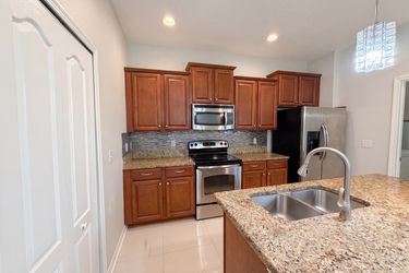 Photo 2 of 26 of 1308 Seburn Rd, Apopka, FL