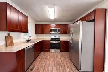Photo 2 of 28 of 324 Adelene Way, Dallas, GA