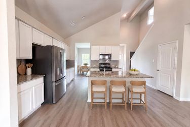Photo 2 of 20 of 1508 Ferryman Dr, Georgetown, TX