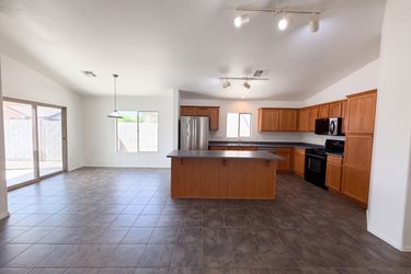 Photo 2 of 14 of 1287 E Anastasia St, San Tan Valley, AZ