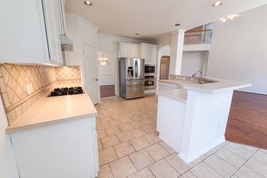 Photo 2 of 40 of 25719 Shady Spruce Ln, Katy, TX