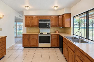 Photo 2 of 21 of 1226 Sequoia Dr, Desoto, TX