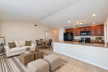 Photo 2 of 17 of 7606 Leon Ave, Temple Terrace, FL